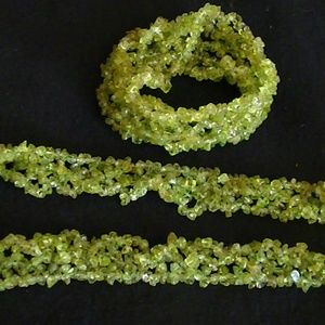 Green bead choker/necklace & bracelet woven